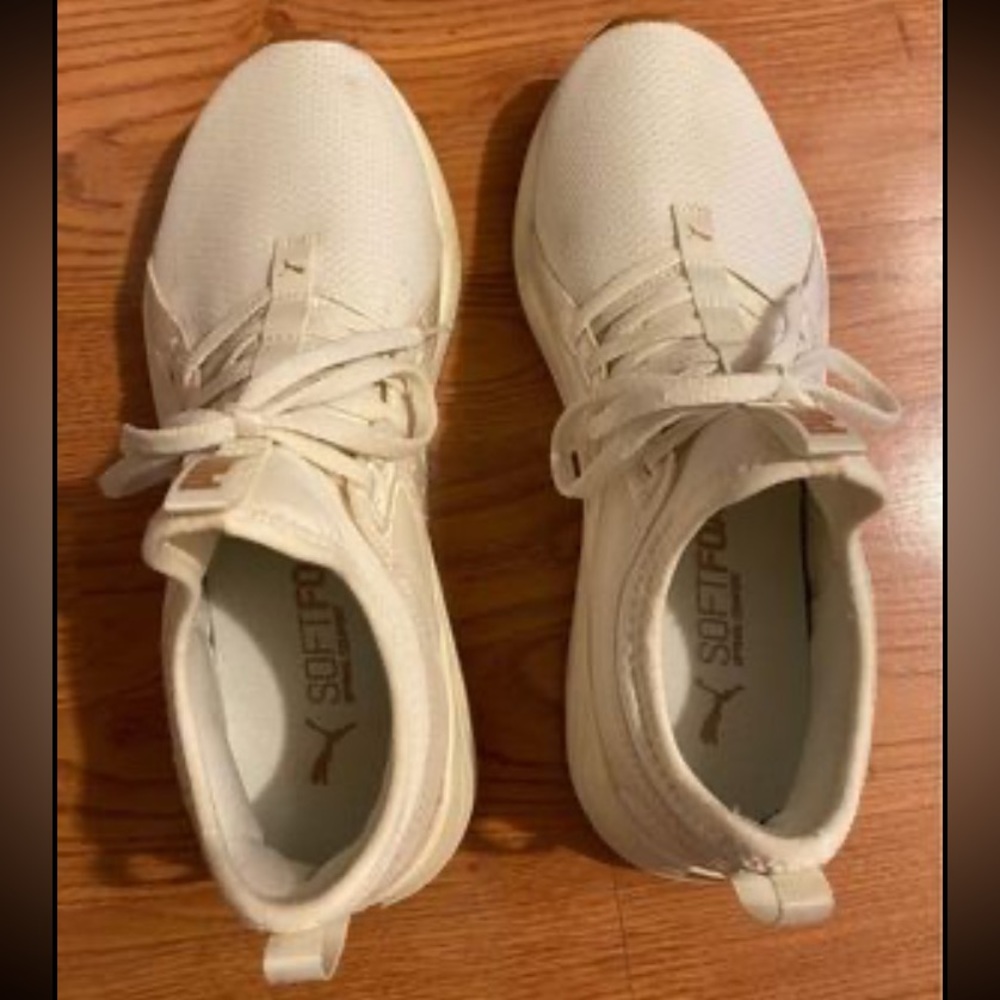 Puma Softride. Size 9.5. (Like new!)